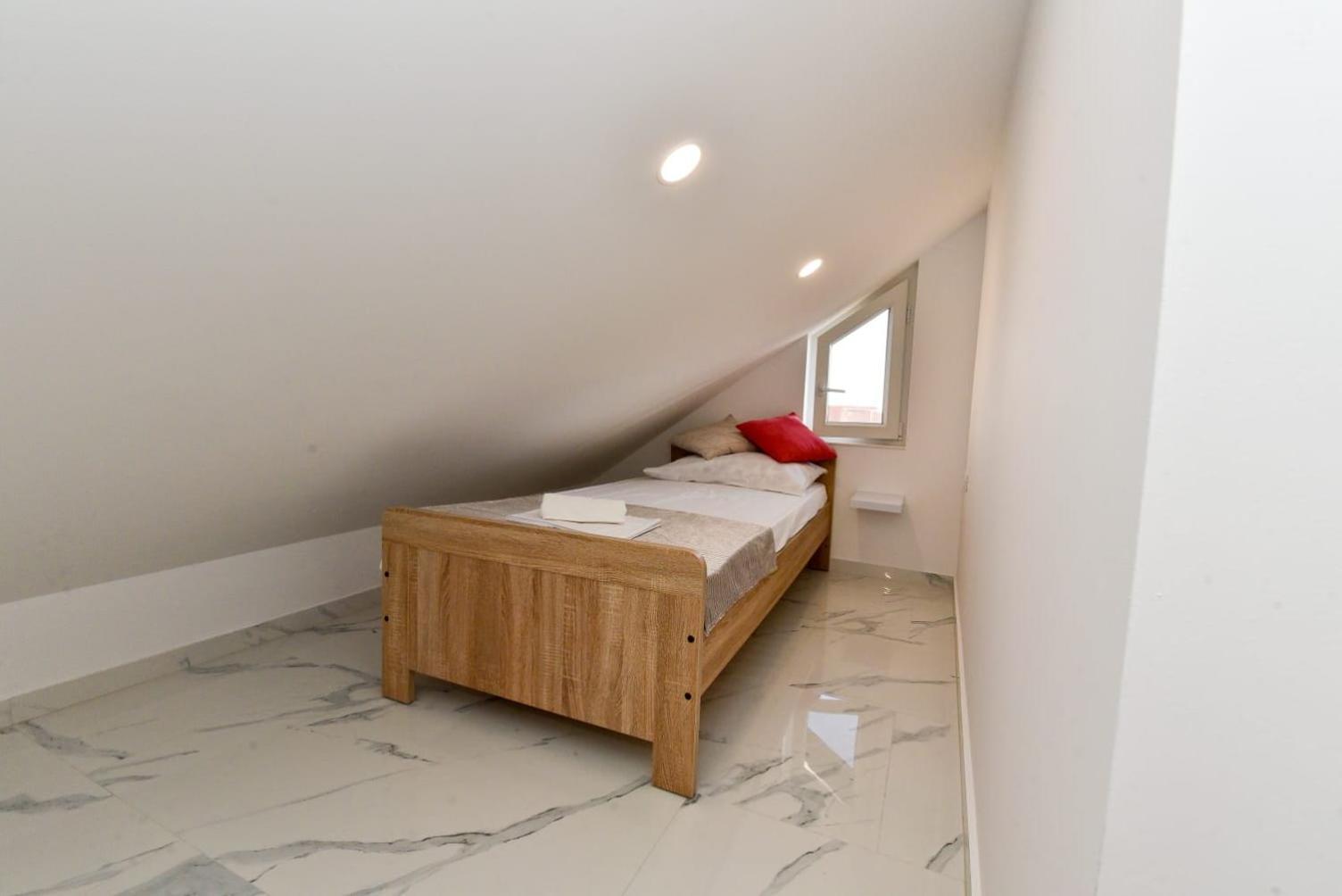 Apartment Sun Vir Quarto foto